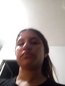 AnthonelaDuque online show from 21, 2, 2025