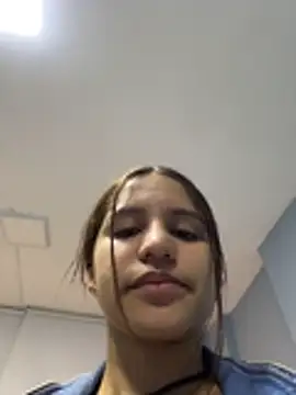 AnthonelaDuque online show from 4, 2, 2026