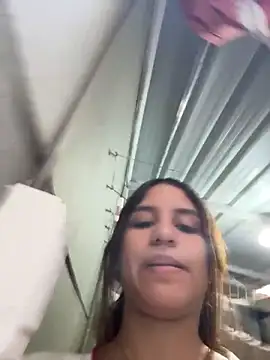 AnthonelaDuque online show from 17, 2, 2026