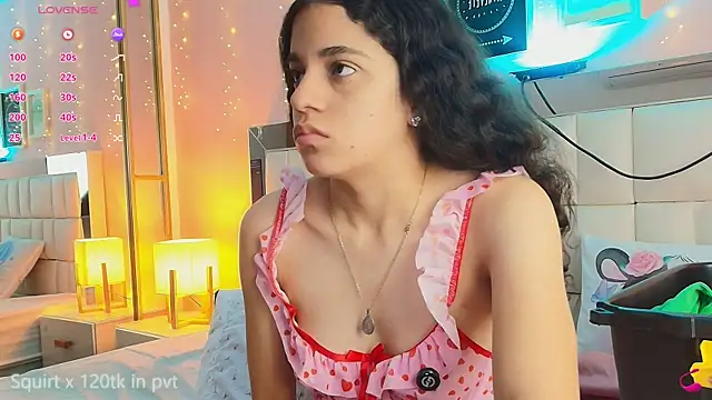 Snapshot of anahi_maite chatting on 13, 7, 2026 anahi maite online show from 13, 7, 2026