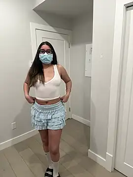 jAsMinE678 online show from 15, 3, 2026