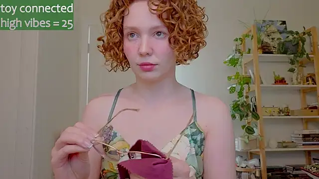 Snapshot of _lightmyfire chatting on 13, 9, 2025 lightmyfire online show from 13, 9, 2025