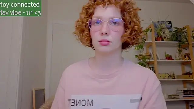 Snapshot of _lightmyfire chatting on 3, 10, 2025 lightmyfire online show from 3, 10, 2025