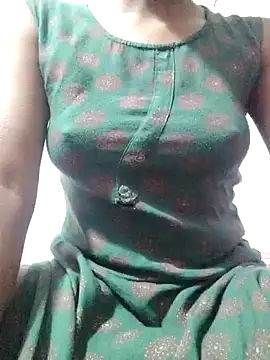 Snapshot of rituporna2004 chatting on 18, 1, 2025 rituporna2004 online show from 18, 1, 2025