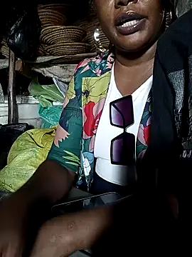 Snapshot of Babez_show chatting on 4, 11, 2025 Babez show online show from 4, 11, 2025