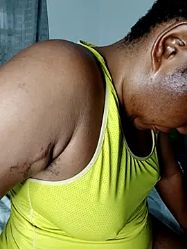 Snapshot of Babez_show chatting on 1, 12, 2025 Babez show online show from 1, 12, 2025