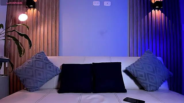 Snapshot of SymonPrince chatting on 18, 9, 2025 SymonPrince online show from 18, 9, 2025