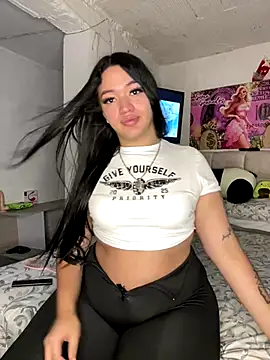 GemaGranadoss online show from 7, 10, 2025