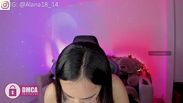 Snapshot of Alana_Pherson chatting on 9, 11, 2025 Alana Pherson online show from 9, 11, 2025