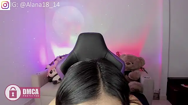 Snapshot of Alana_Pherson chatting on 22, 11, 2025 Alana Pherson online show from 22, 11, 2025