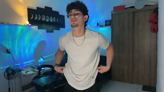 Kisan Smith online show from 10, 2, 2026