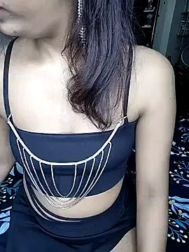 Snapshot of Leeeezzzz_roy chatting on 10, 1, 2025 Leeeezzzz roy online show from 10, 1, 2025