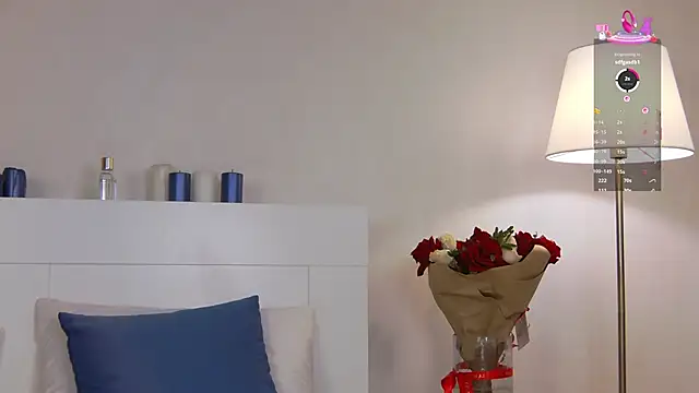 Snapshot of MilaDemies chatting on 21, 11, 2025 MilaDemies online show from 21, 11, 2025