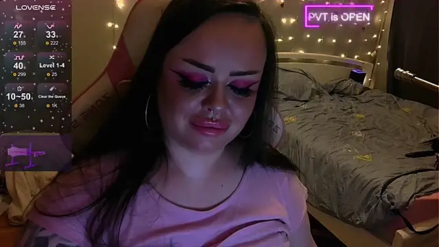 Snapshot of og_maddison chatting on 6, 1, 2025 og maddison online show from 6, 1, 2025