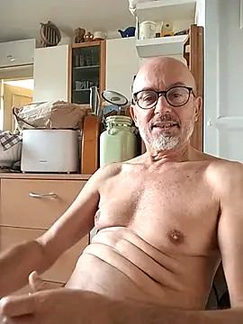 MadProfessor online show from 28, 10, 2025