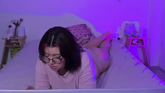 Snapshot of Gaby_Danna chatting on 1, 3, 2025 Gaby Danna online show from 1, 3, 2025