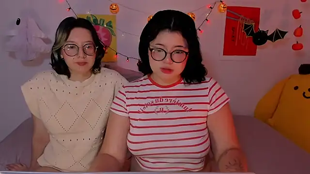 Snapshot of Gaby_Danna chatting on 23, 10, 2025 Gaby Danna online show from 23, 10, 2025