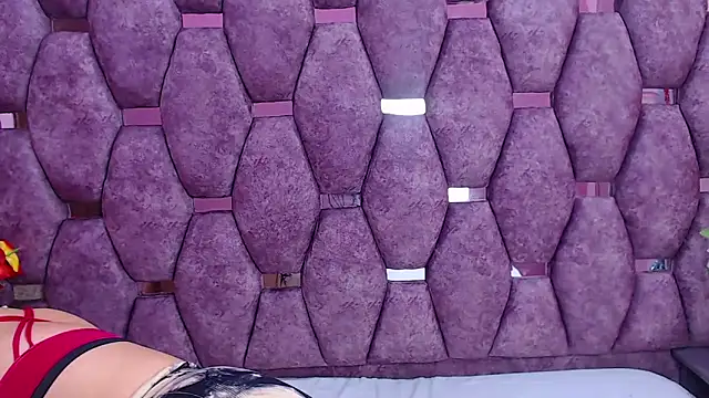 AlaSmith online show from 4, 3, 2025