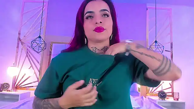 Snapshot of valeriee_millerr_ chatting on 27, 12, 2024 valeriee millerr online show from 27, 12, 2024