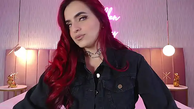 Snapshot of valeriee_millerr_ chatting on 30, 1, 2025 valeriee millerr online show from 30, 1, 2025