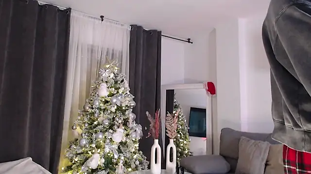 Snapshot of dan01_ chatting on 9, 12, 2024 dan01 online show from 9, 12, 2024