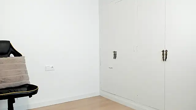 Snapshot of dan01_ chatting on 5, 3, 2025 dan01 online show from 5, 3, 2025