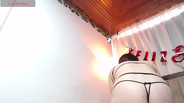 Snapshot of Eda_Bonne chatting on 11, 2, 2025 Eda Bonne online show from 11, 2, 2025