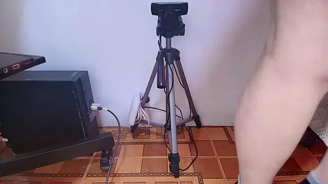 Snapshot of Eda_Bonne chatting on 6, 10, 2025 Eda Bonne online show from 6, 10, 2025