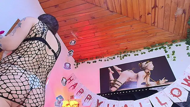 Snapshot of Eda_Bonne chatting on 25, 10, 2025 Eda Bonne online show from 25, 10, 2025