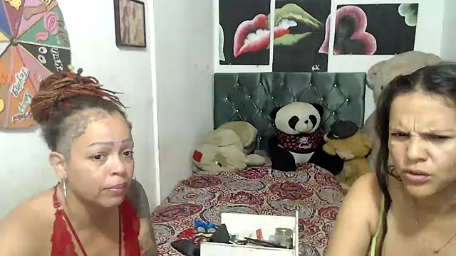 manzanahot9 online show from 18, 2, 2025