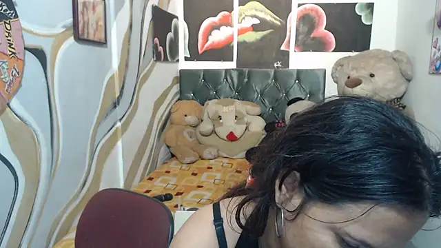 manzanahot9 online show from 3, 12, 2025