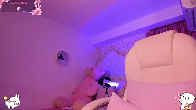 kitty roouse online show from 13, 12, 2024