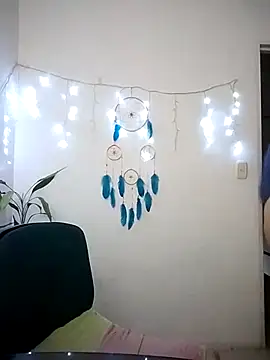 Snapshot of kristal_ktl chatting on 28, 11, 2025 kristal ktl online show from 28, 11, 2025