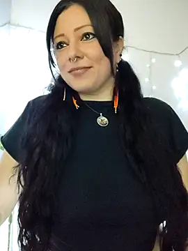 Snapshot of kristal_ktl chatting on 15, 12, 2025 kristal ktl online show from 15, 12, 2025