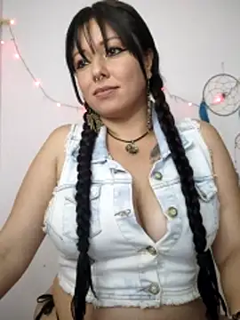 kristal ktl online show from 14, 4, 2026