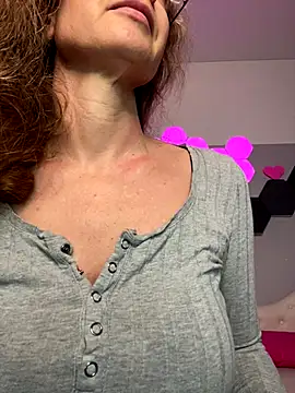 AnnikaRose online show from 21, 12, 2025