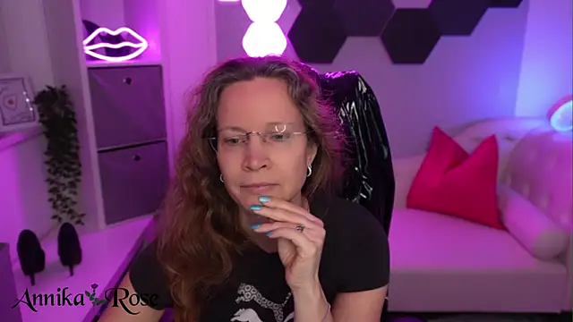 AnnikaRose online show from 22, 2, 2026