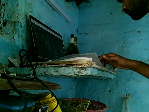 Snapshot of sexyshivamhot chatting on 18, 9, 2025 sexyshivamhot online show from 18, 9, 2025