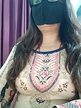 Aishwaryaa 69 online show from 11, 4, 2026