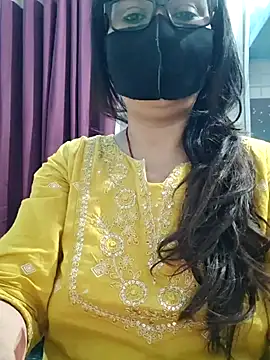 Snapshot of Aishwaryaa_69 chatting on 12, 6, 2026 Aishwaryaa 69 online show from 12, 6, 2026