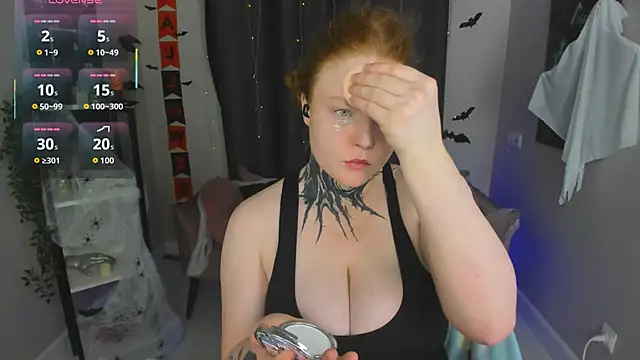 Cassie xKiss online show from 31, 10, 2025