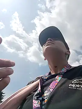 Rob and lizzy online show from 14, 1, 2025