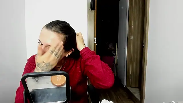 Sweet-Suck69 online show from 1, 3, 2025