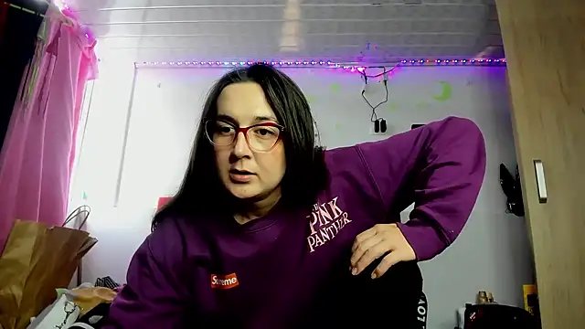 Sweet-Suck69 online show from 21, 3, 2025