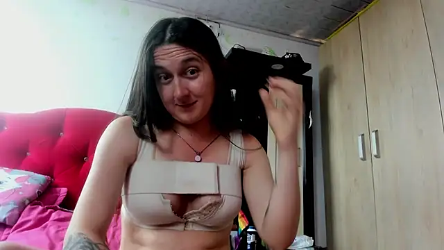 Sweet-Suck69 online show from 14, 9, 2025