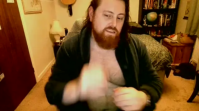 Snapshot of Hairy_Guy30 chatting on 7, 2, 2025 Hairy Guy30 online show from 7, 2, 2025