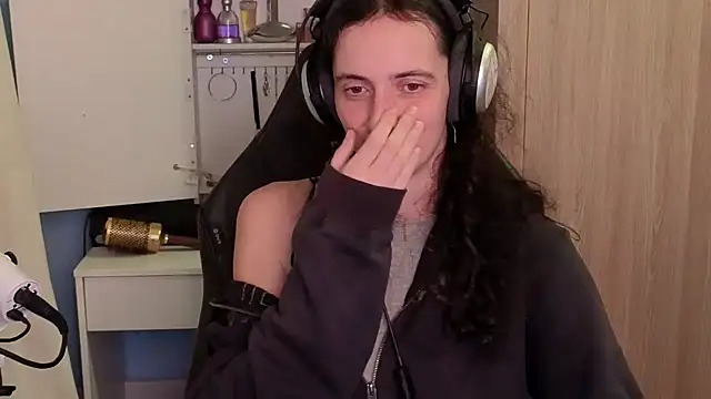 MemiKouki online show from 2, 2, 2026