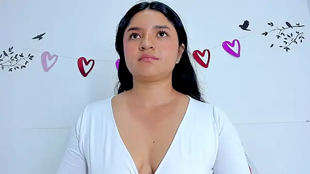 ayheleensexygirl1 online show from 28, 2, 2026