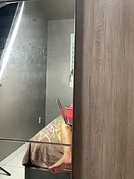 MaryAlbuquerque online show from 21, 12, 2025