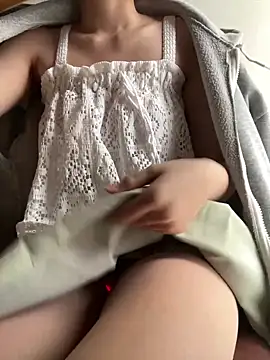 Snapshot of Lami_Mi chatting on 17, 3, 2025 Lami Mi online show from 17, 3, 2025